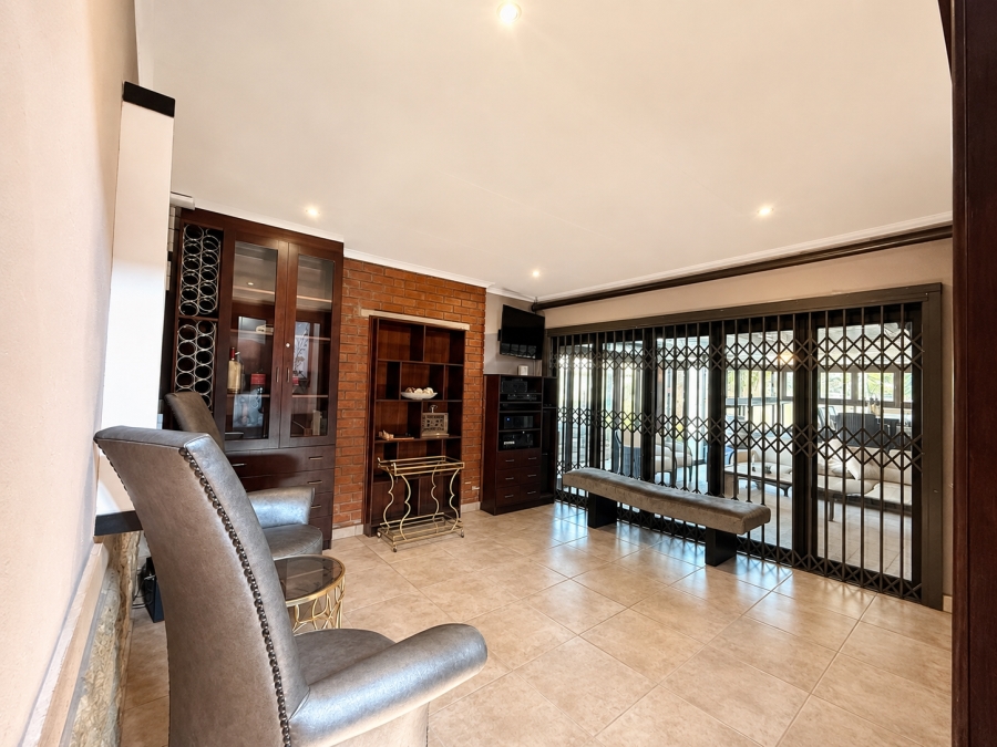 4 Bedroom Property for Sale in Boschdal North West